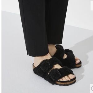 Arizona Big Buckle women 
Shearling - Teddy Black size 41US 10-10.5 new